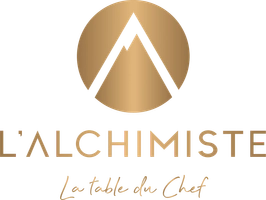 Logo de L'Alchimiste avec une montagne stylisée et l'inscription "La table du Chef"